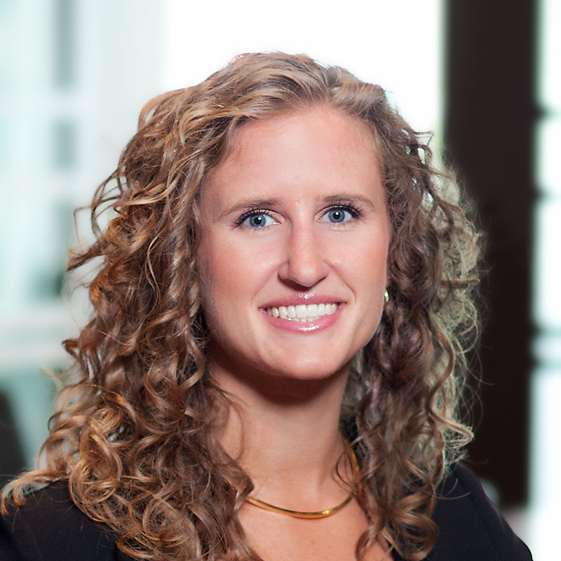 Kate Mostowyk, CFA, CFP